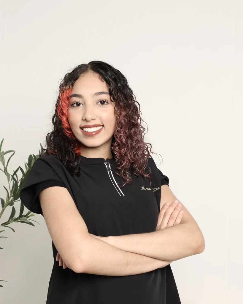 Janelie Mendez, Esthetician at Mirror Esthetics.